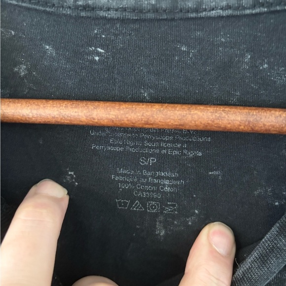 AC/DC Back in Black Graphic T-Shirt - Picture 2 of 3